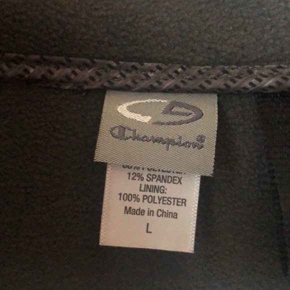 Champion Coat With Hood - Picture 2 of 5